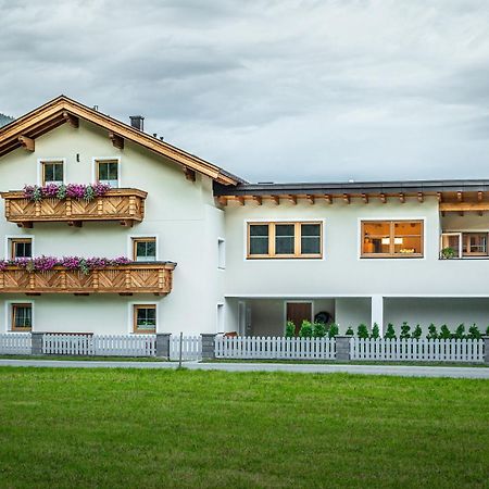 Appartement Haus Viktoria à Längenfeld Extérieur photo
